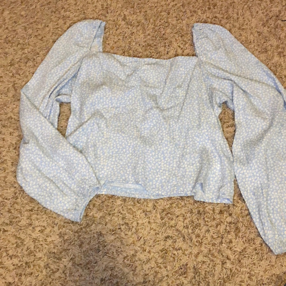 An H&M Top
